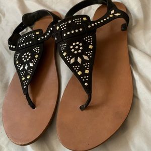 Size 11 mossimo sandals